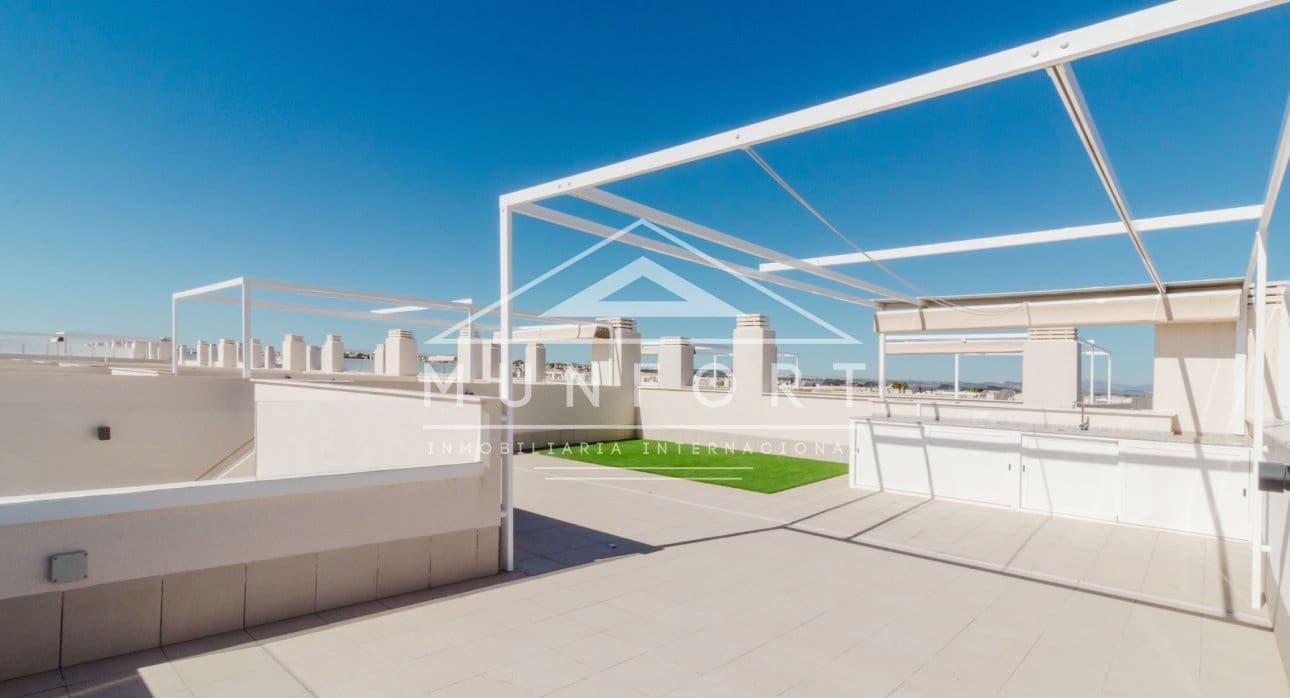 2 sypialnia Bungalow na sprzedaż w Torrevieja z basenem - 380 000 € (Ref: 8378971)