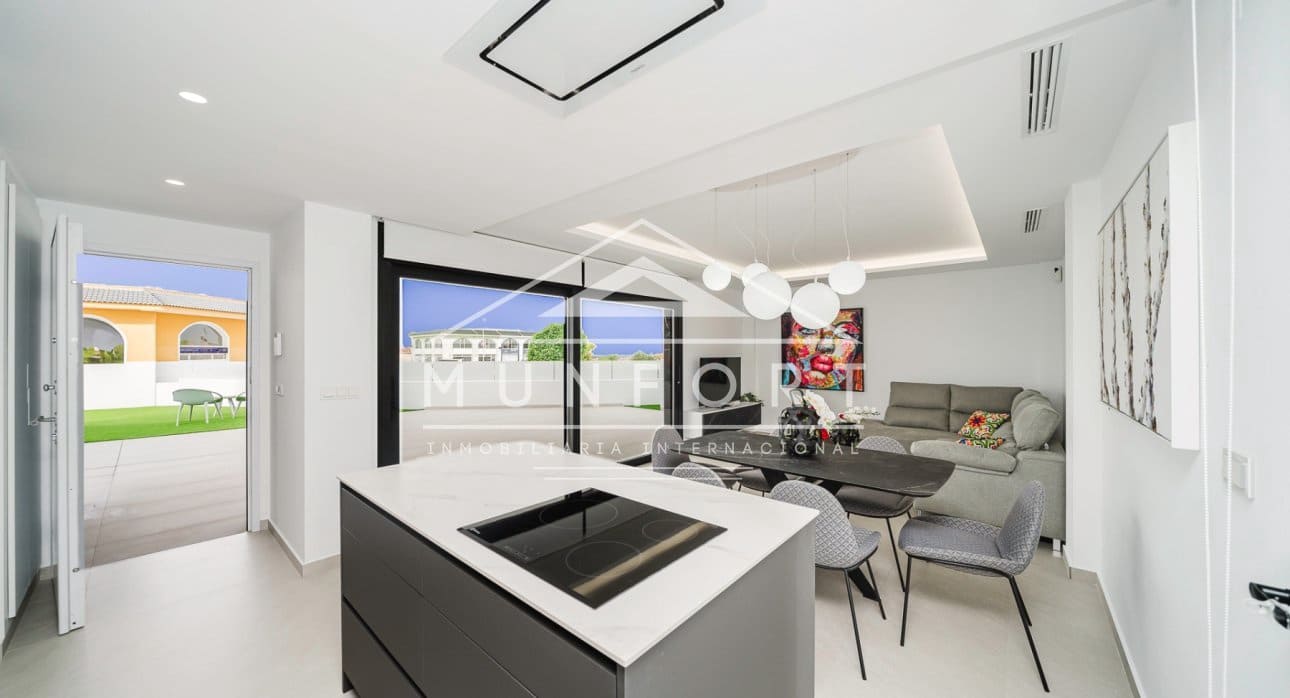 3 Zimmer Villa zu verkaufen in Rojales mit Pool - 549.000 € (Ref: 8379003)