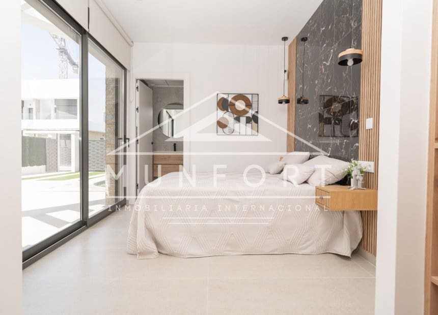3 soveværelse Villa til salg i Los Montesinos - € 535.000 (Ref: 8379004)