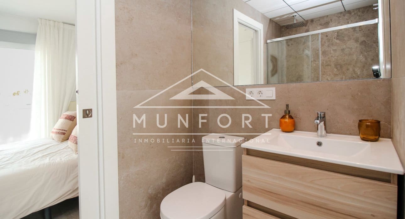 3 bedroom Villa for sale in Los Alcazares with pool - € 399,900 (Ref: 8396062)