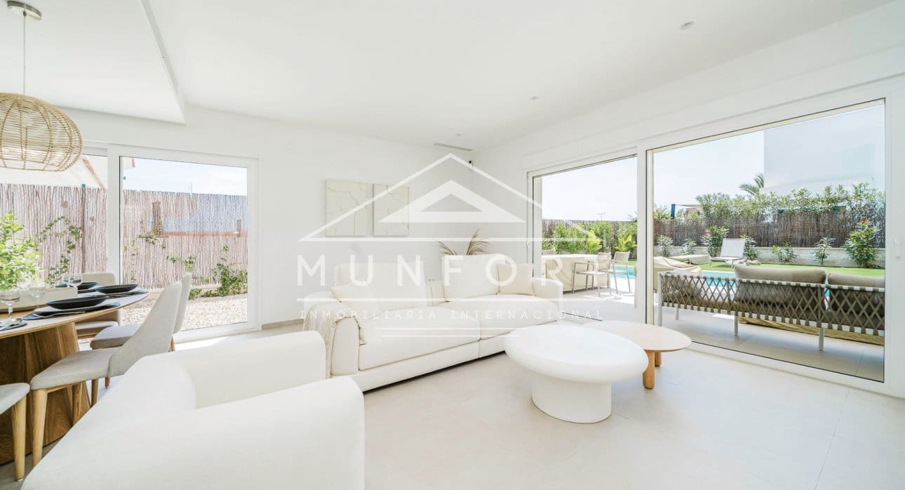 3 Zimmer Villa zu verkaufen in Los Montesinos mit Pool - 509.000 € (Ref: 8396073)