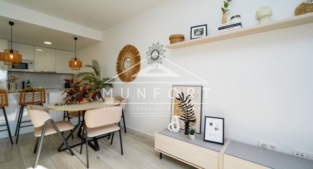 3 soverom Kjedet enebolig til salgs i Avileses, Murcia by med svømmebasseng - € 269 000 (Ref: 8396079)