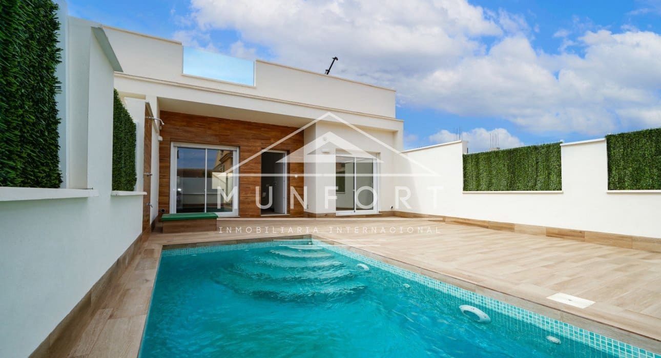 2 soveværelse Villa til salg i San Javier med swimmingpool - € 275.000 (Ref: 8396082)