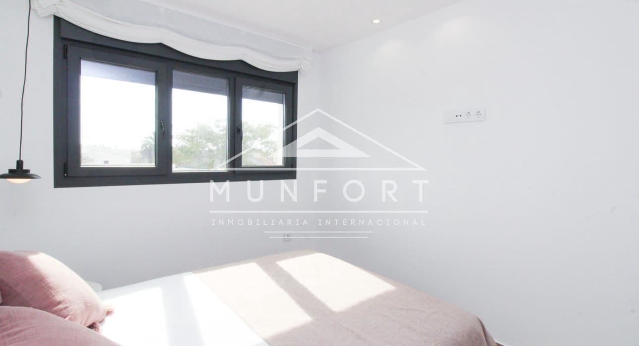2 camera da letto Bungalow in vendita in Pilar de la Horadada con piscina - 245.000 € (Rif: 8404302)