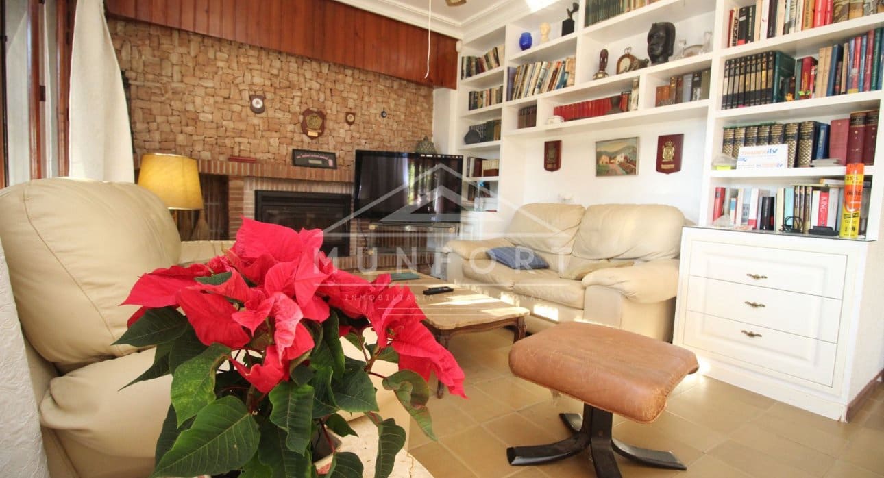 4 makuuhuone Huvila myytävänä paikassa Dehesa de Campoamor mukana uima-altaan - 889 900 € (Ref: 8410372)