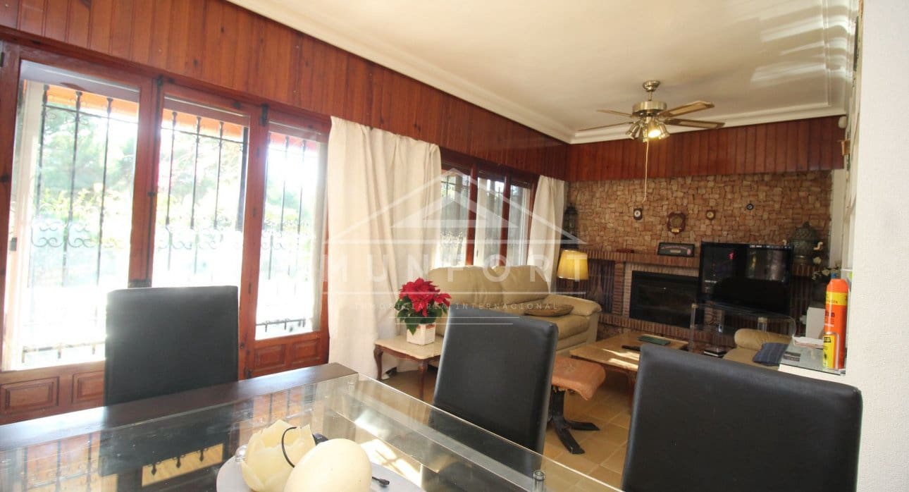 4 makuuhuone Huvila myytävänä paikassa Dehesa de Campoamor mukana uima-altaan - 889 900 € (Ref: 8410372)