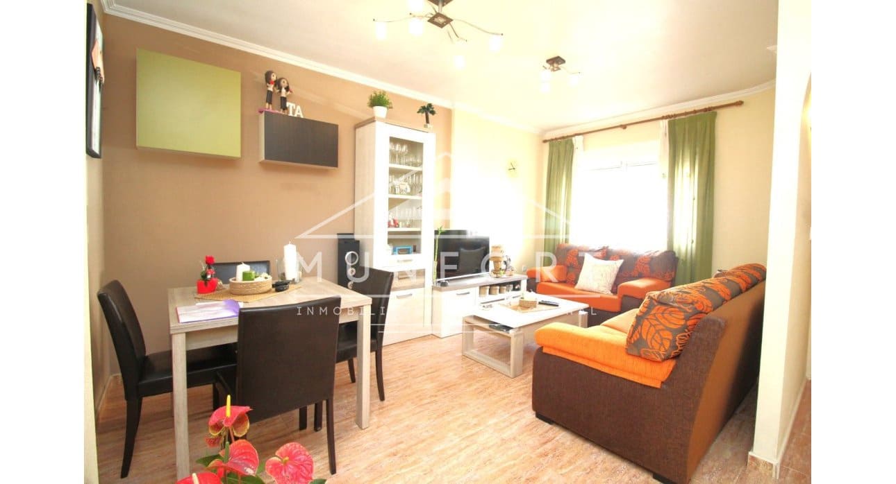 4 makuuhuone Omakotitalo myytävänä paikassa Los Alcazares - 269 900 € (Ref: 8410396)