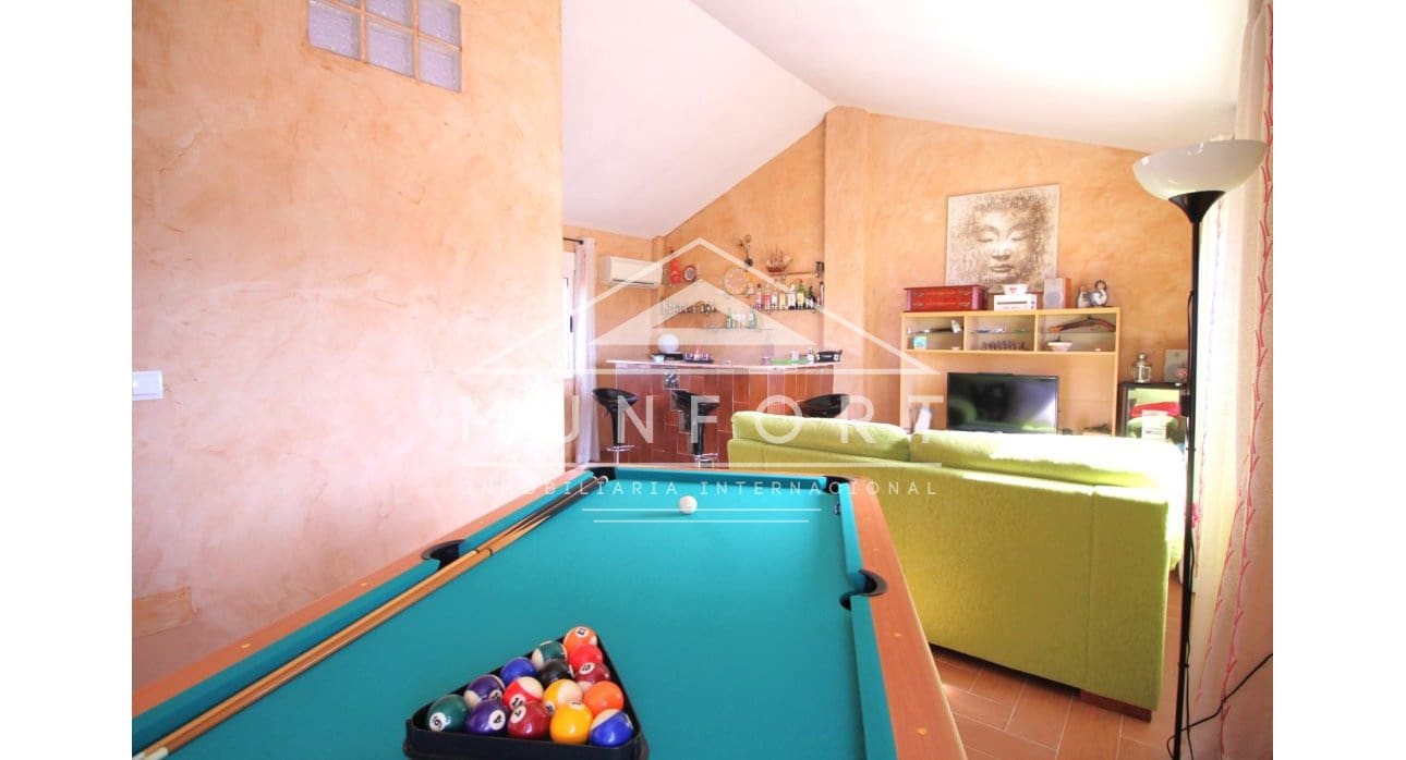 4 makuuhuone Omakotitalo myytävänä paikassa Los Alcazares - 269 900 € (Ref: 8410396)