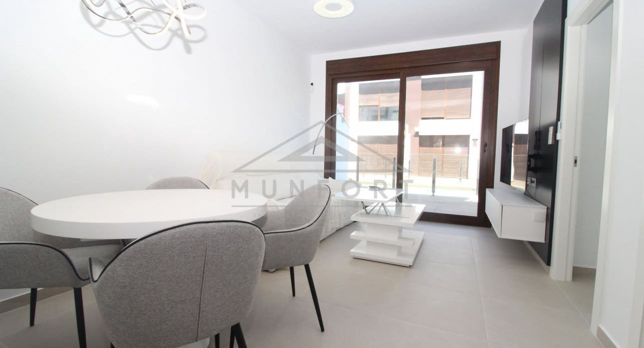 2 Zimmer Bungalow zu verkaufen in San Pedro del Pinatar mit Pool - 239.900 € (Ref: 8410747)