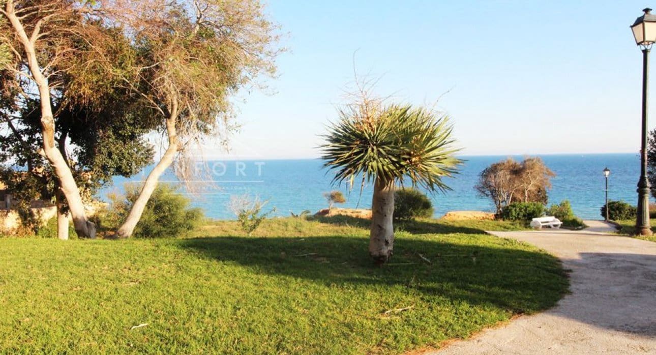 Area Edificabile in vendita in Orihuela Costa - 415.000 € (Rif: 8414114)