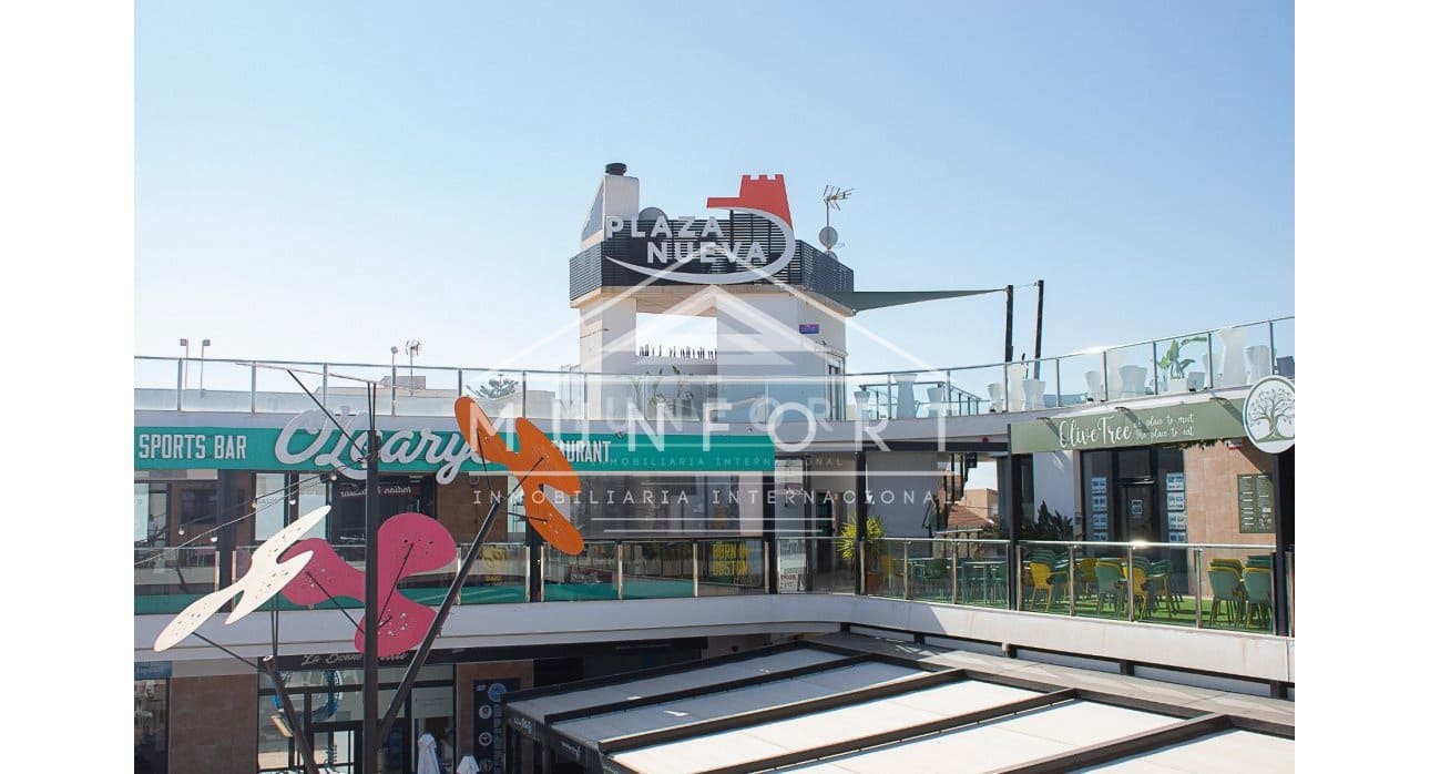 3 camera da letto Villa in vendita in Pinar de Campoverde con piscina - 349.900 € (Rif: 8416832)