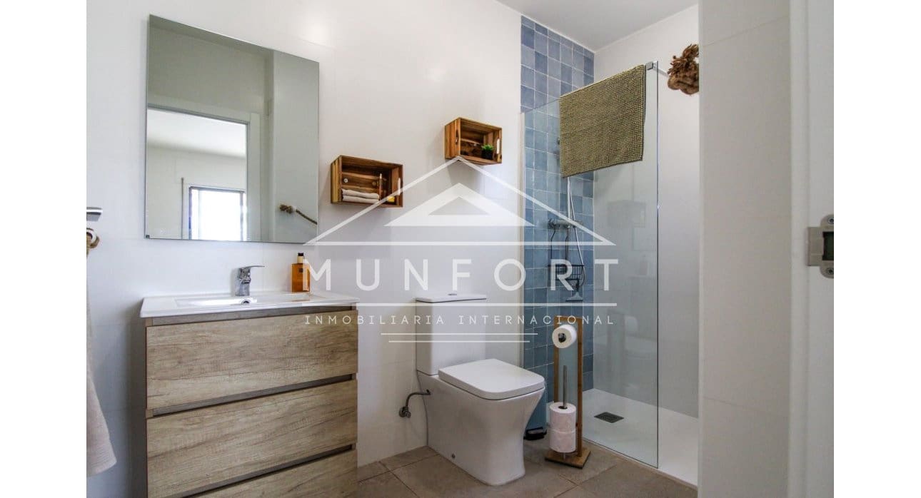 4 makuuhuone Huvila myytävänä paikassa Los Urrutias mukana uima-altaan - 549 000 € (Ref: 8422483)