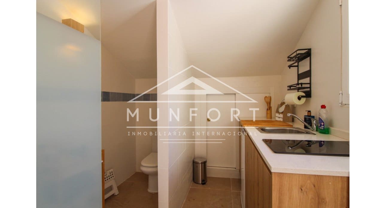 4 makuuhuone Huvila myytävänä paikassa Los Urrutias mukana uima-altaan - 549 000 € (Ref: 8422483)