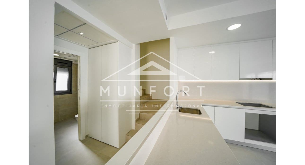 3 makuuhuone Huvila myytävänä paikassa La Zenia mukana uima-altaan - 499 900 € (Ref: 8437973)