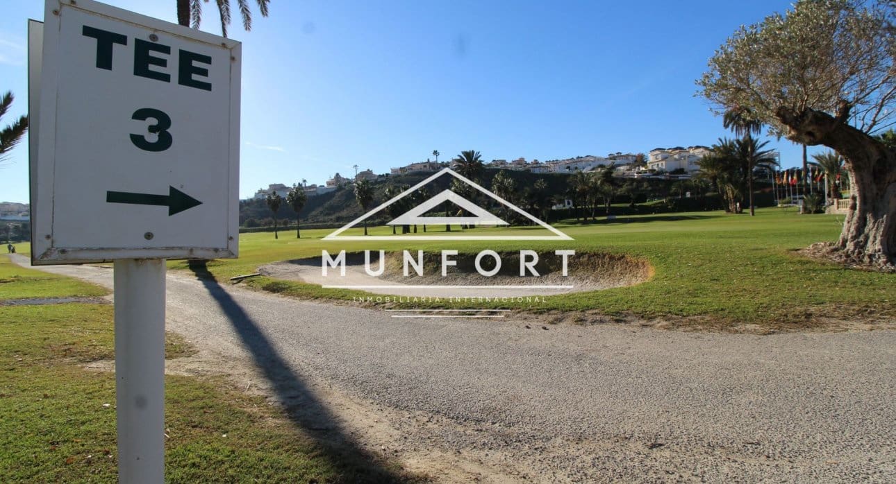 4 soveværelse Villa til salg i Orihuela Costa med swimmingpool - € 1.160.000 (Ref: 8441287)