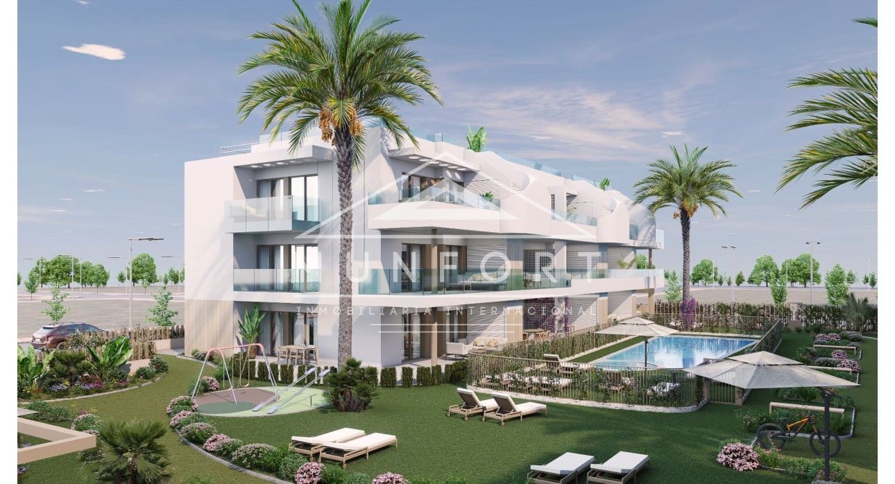 3 quarto Apartamento para venda em Pilar de la Horadada com piscina - 309 000 € (Ref: 8456349)