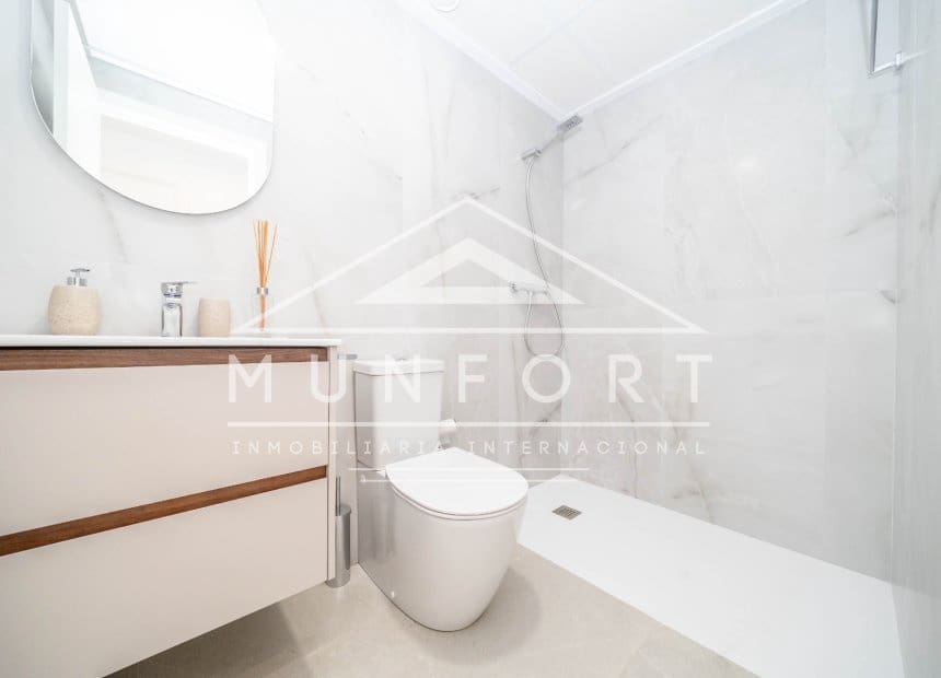 3 soverom Leilighet til salgs i Pilar de la Horadada med svømmebasseng - € 309 000 (Ref: 8456349)