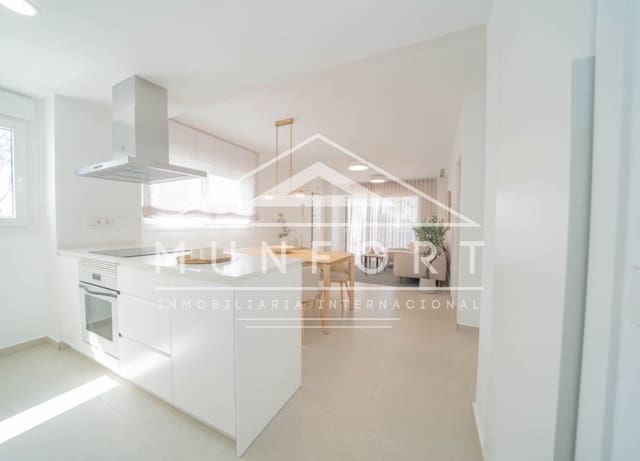 3 soverom Leilighet til salgs i Pilar de la Horadada ciudad, Pilar de la Horadada med svømmebasseng - € 309 000 (Ref: 8456349)