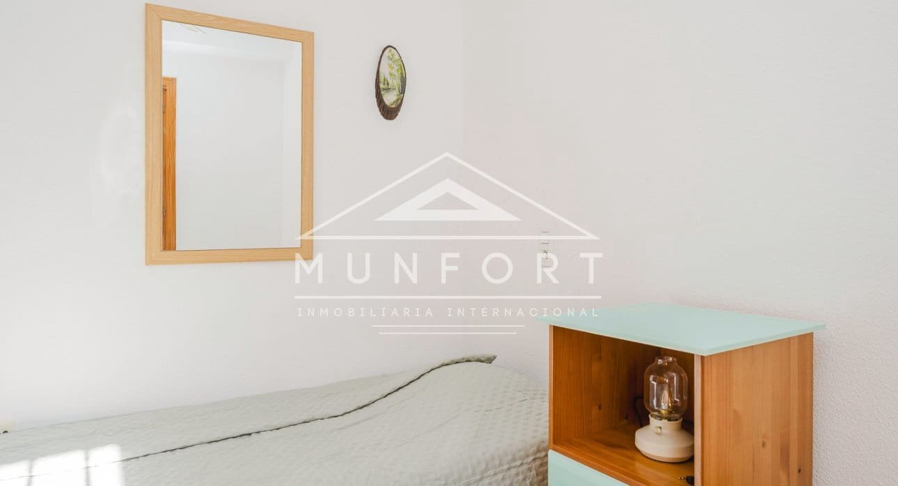 2 soveværelse Lejlighed til leje i Torrevieja - € 900 (Ref: 8481290)