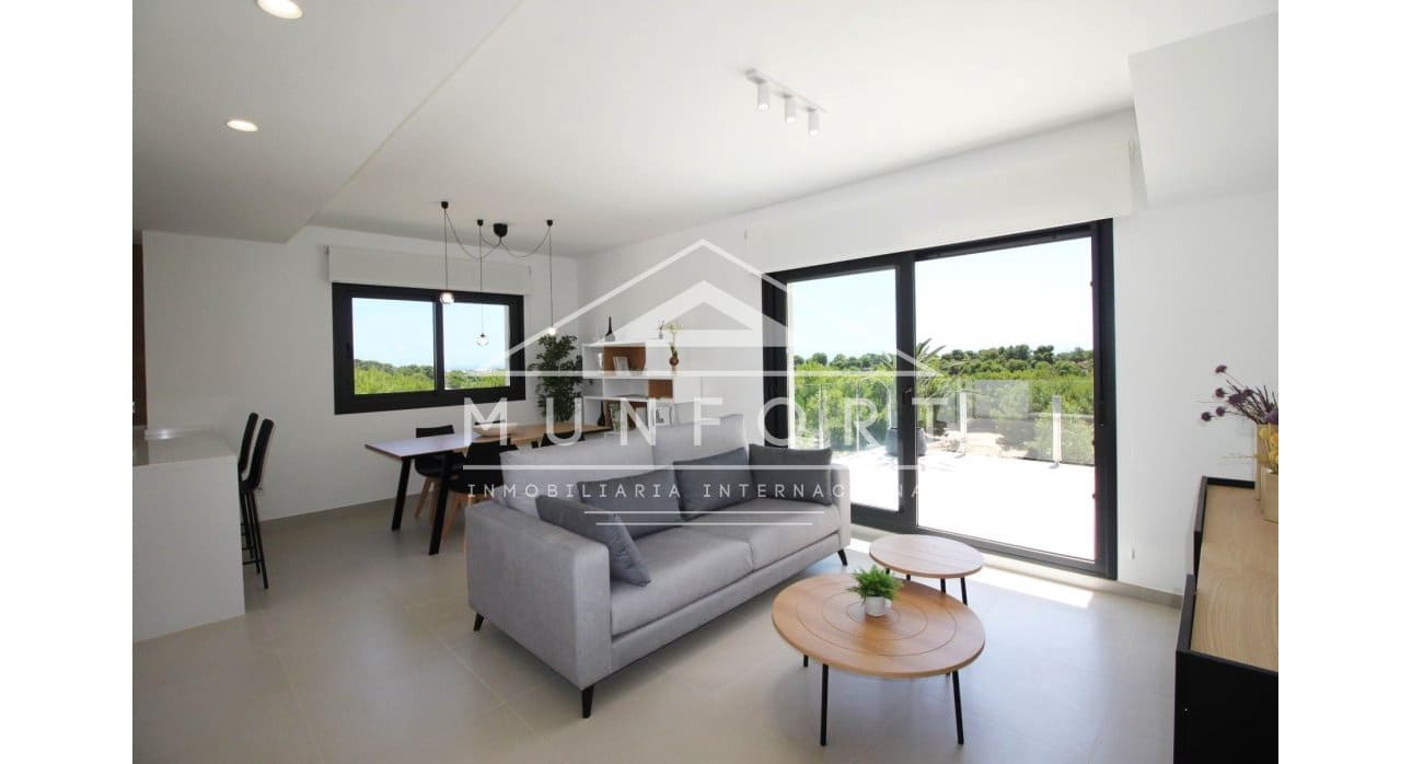 3 chambre Bungalow à vendre à Pilar de la Horadada avec piscine - 334 900 € (Ref: 8498148)