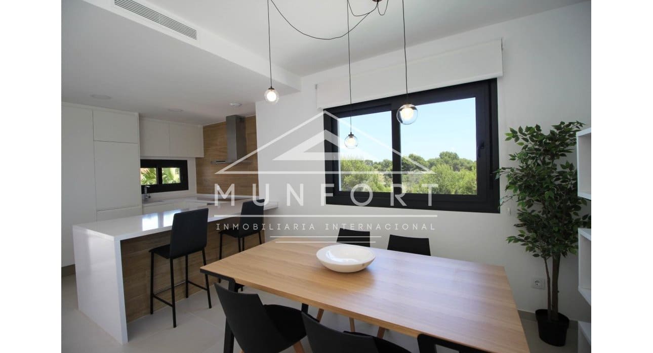 3 chambre Bungalow à vendre à Pilar de la Horadada avec piscine - 334 900 € (Ref: 8498148)