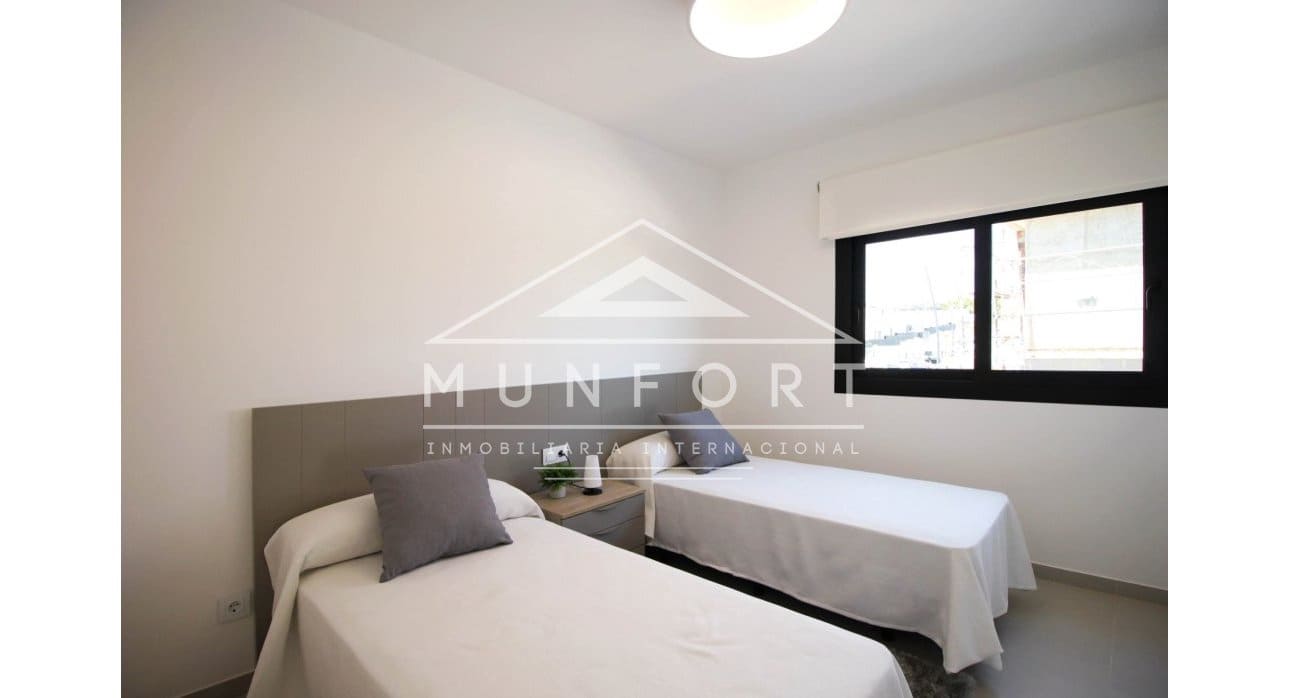 3 chambre Bungalow à vendre à Pilar de la Horadada avec piscine - 334 900 € (Ref: 8498148)