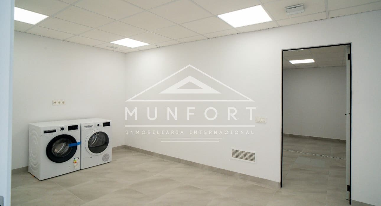 3 bedroom Villa for sale in Dehesa de Campoamor, Orihuela with pool €