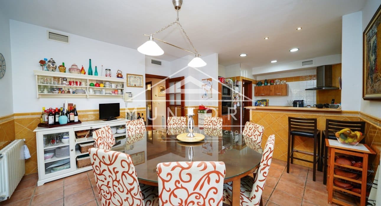 8 bedroom Villa for sale in San Pedro del Pinatar - € 1,100,000 (Ref: 8624161)