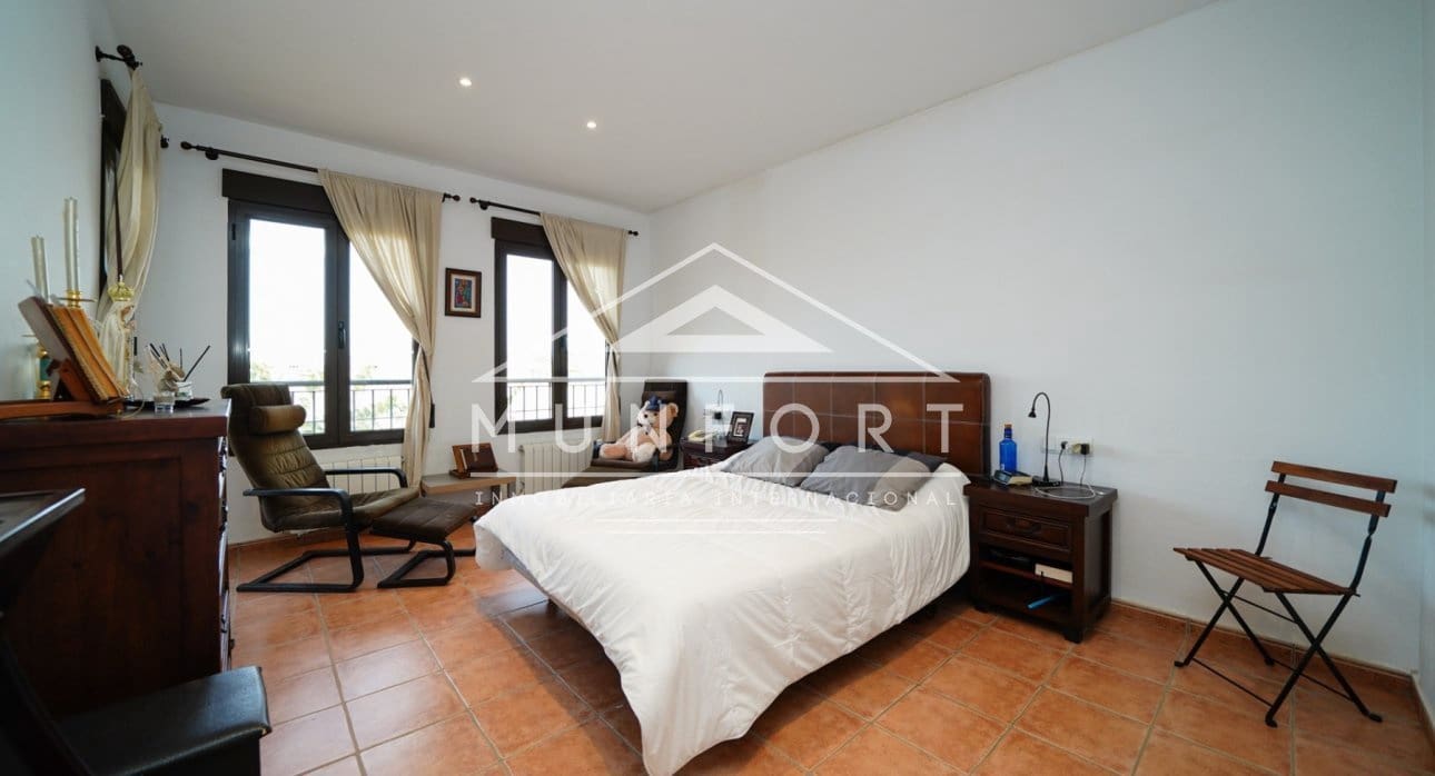 8 bedroom Villa for sale in San Pedro del Pinatar - € 1,100,000 (Ref: 8624161)