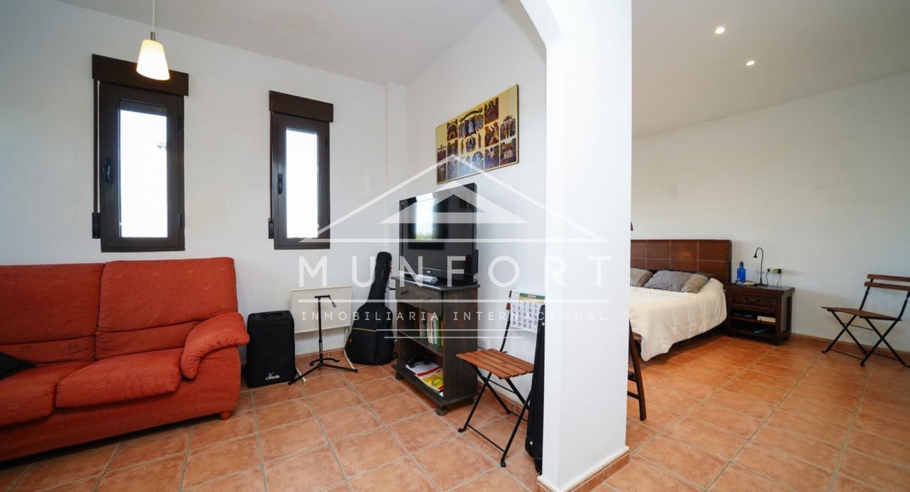 8 bedroom Villa for sale in San Pedro del Pinatar - € 1,100,000 (Ref: 8624161)