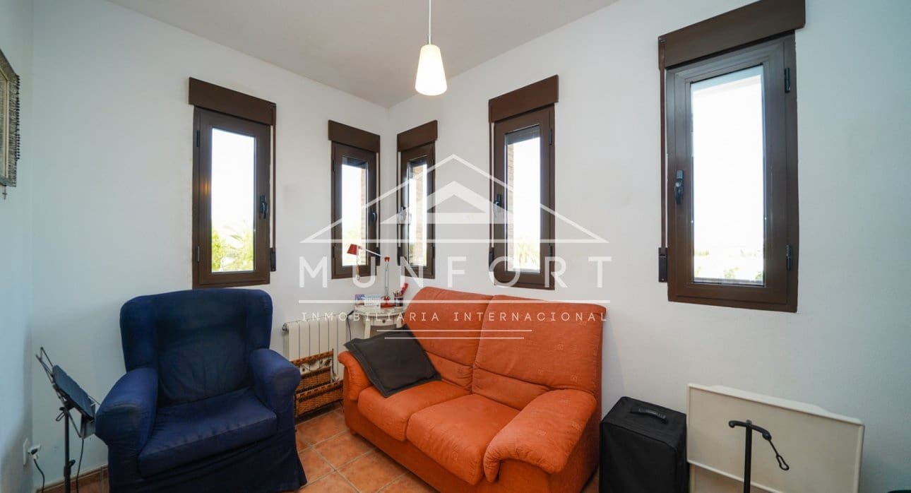 8 bedroom Villa for sale in San Pedro del Pinatar - € 1,100,000 (Ref: 8624161)