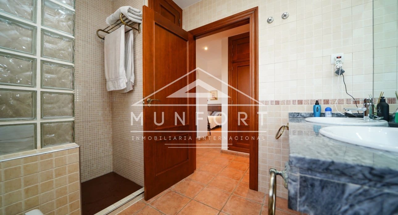 8 bedroom Villa for sale in San Pedro del Pinatar - € 1,100,000 (Ref: 8624161)