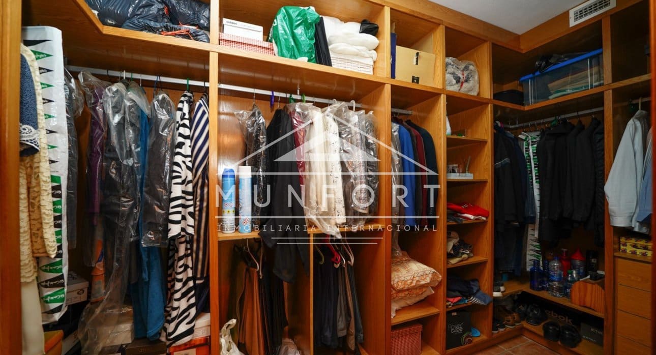 8 bedroom Villa for sale in San Pedro del Pinatar - € 1,100,000 (Ref: 8624161)