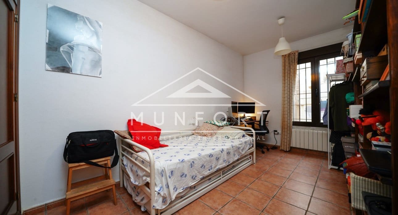 8 bedroom Villa for sale in San Pedro del Pinatar - € 1,100,000 (Ref: 8624161)