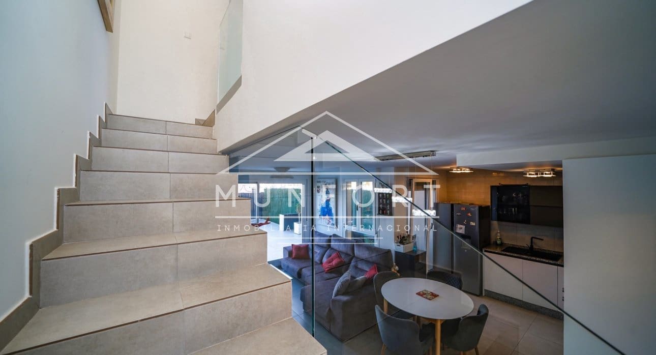 2 Zimmer Villa zu verkaufen in Estrella de Mar mit Pool - 346.500 € (Ref: 8681017)