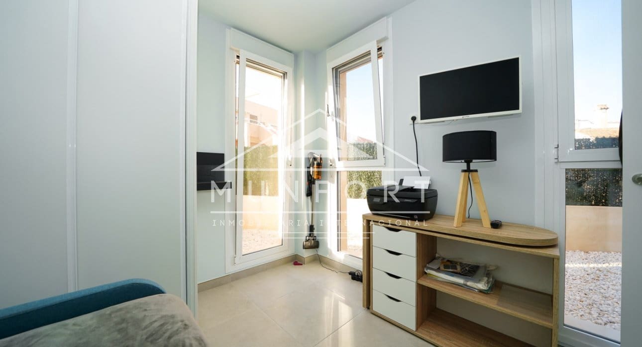 2 Zimmer Villa zu verkaufen in Estrella de Mar mit Pool - 346.500 € (Ref: 8681017)