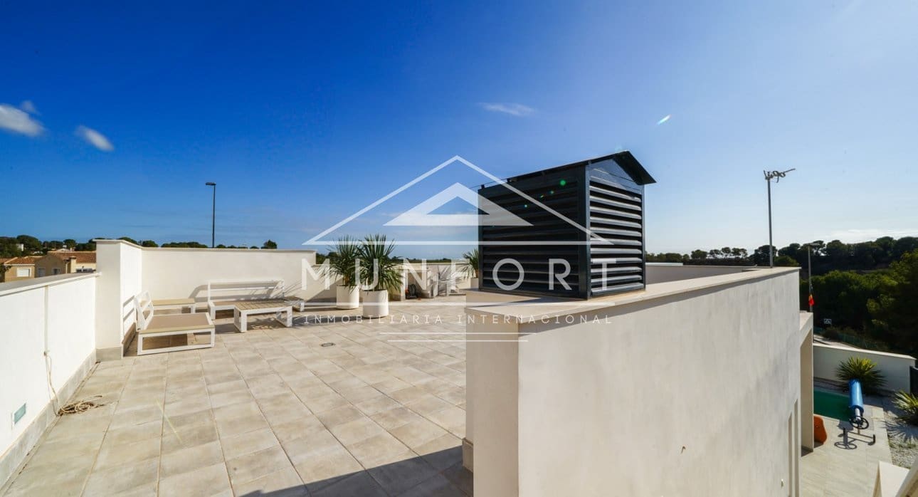 3 bedroom Villa for sale in Pinar de Campoverde with pool - € 431,500 (Ref: 8683038)