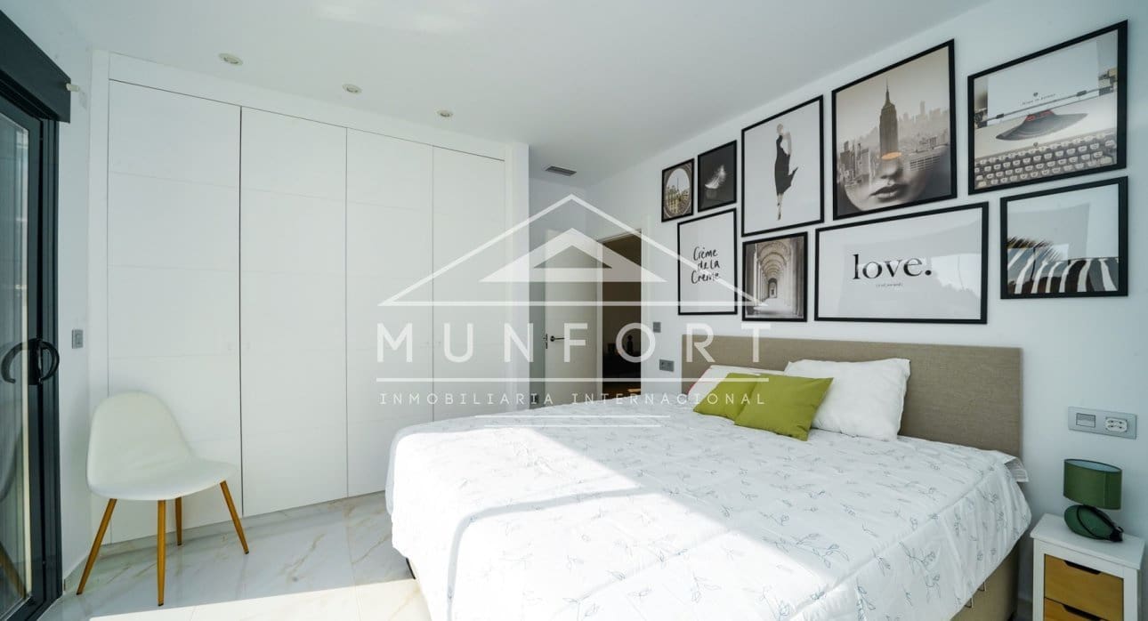 3 bedroom Villa for sale in Pinar de Campoverde with pool - € 431,500 (Ref: 8683038)