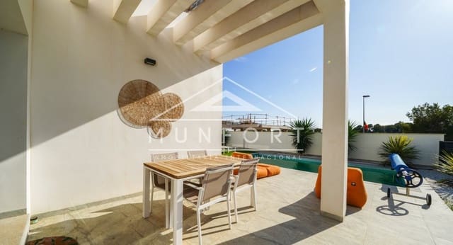 3 camera da letto Villa in vendita in Pinar de Campoverde, Pilar de la Horadada con piscina - 431.500 € (Rif: 8683038)