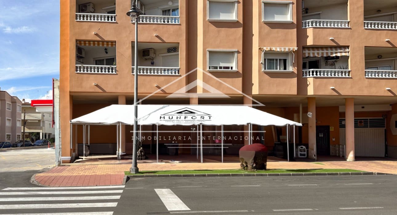 Erhverv til salg i Lo Pagan - € 450.000 (Ref: 8688244)