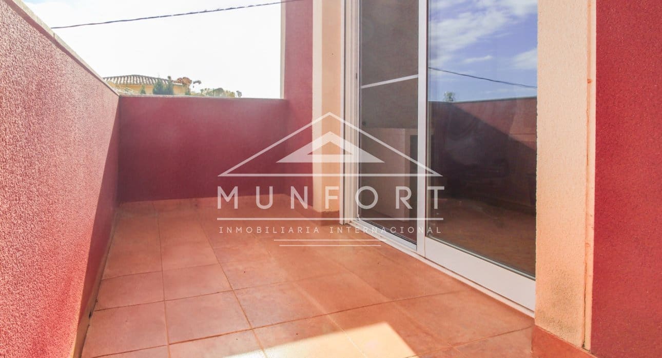 4 quarto Moradia para venda em Los Urrutias - 235 000 € (Ref: 8717235)