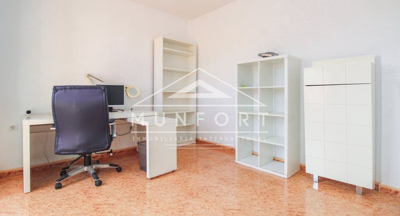 4 quarto Moradia para venda em Los Urrutias - 235 000 € (Ref: 8717235)