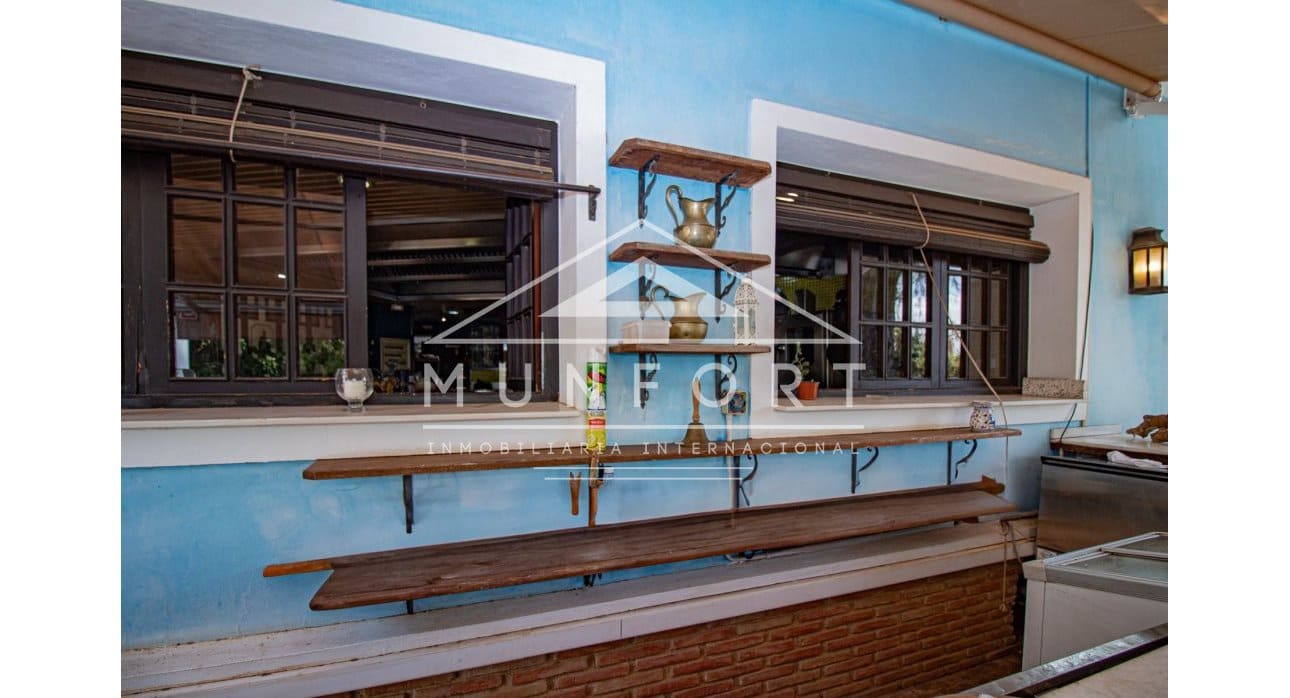 Chalet de 3 habitaciones en Dehesa de Campoamor en venta - 980.000 € (Ref: 8734724)