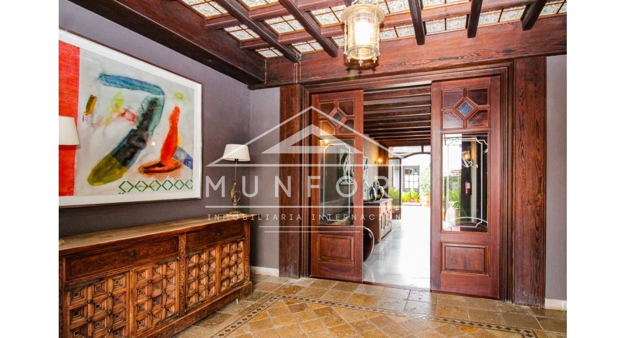 Chalet de 3 habitaciones en Dehesa de Campoamor en venta - 980.000 € (Ref: 8734724)