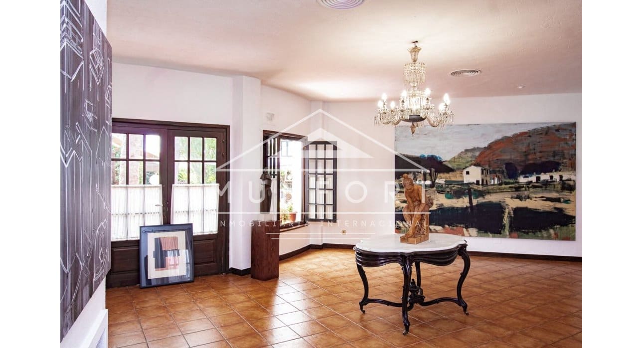 Chalet de 3 habitaciones en Dehesa de Campoamor en venta - 980.000 € (Ref: 8734724)