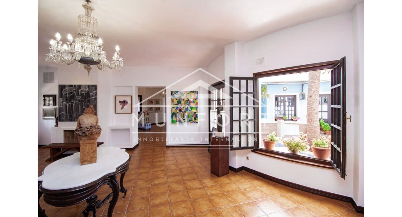 Chalet de 3 habitaciones en Dehesa de Campoamor en venta - 980.000 € (Ref: 8734724)