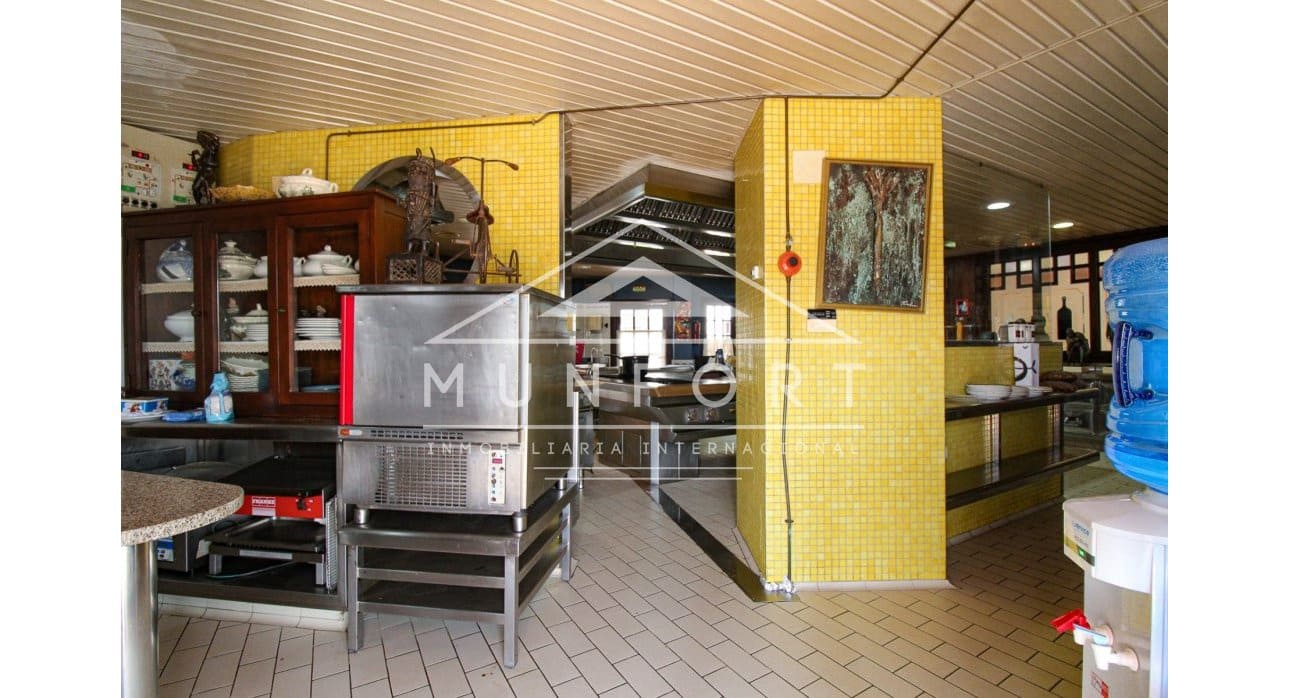 Chalet de 3 habitaciones en Dehesa de Campoamor en venta - 980.000 € (Ref: 8734724)