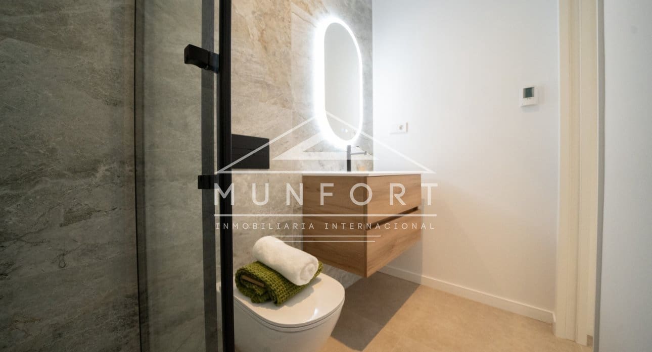 2 soveværelse Penthouse til salg i Lo Pagan med swimmingpool - € 299.950 (Ref: 8769312)