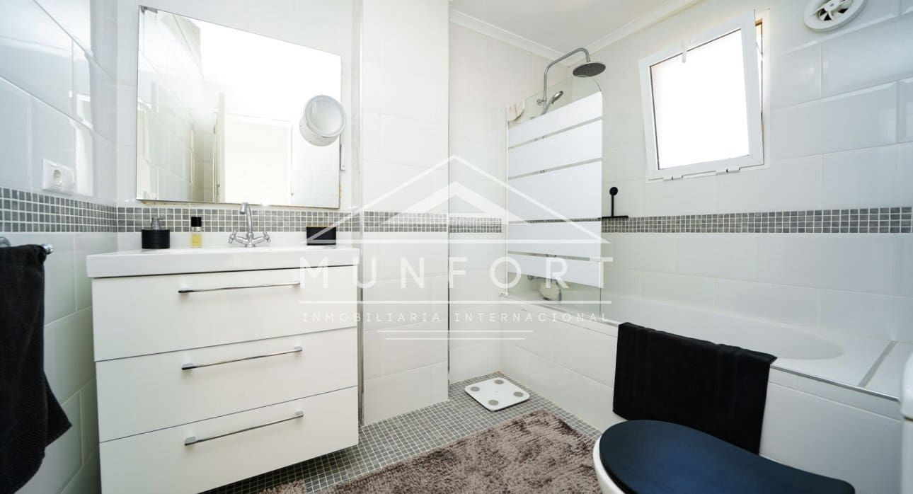 Appartement de 2 chambres à louer à La Florida avec piscine - 850 € (Ref: 8774031)