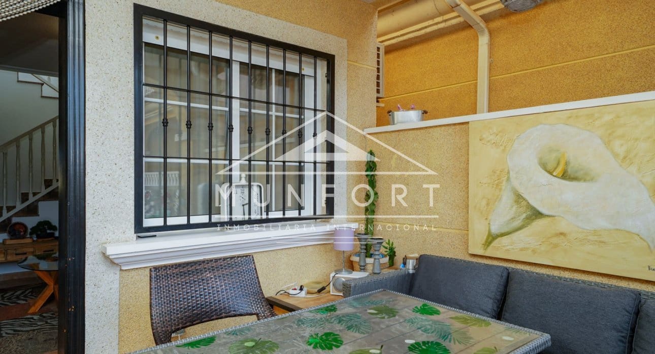 Appartement de 2 chambres à louer à La Florida avec piscine - 850 € (Ref: 8774031)